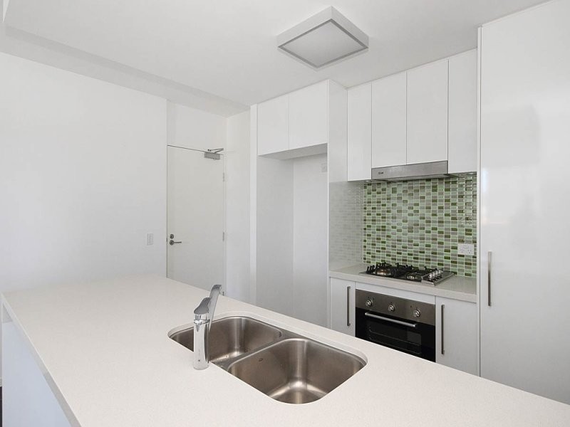 710/159 logan road, Woolloongabba QLD 4102