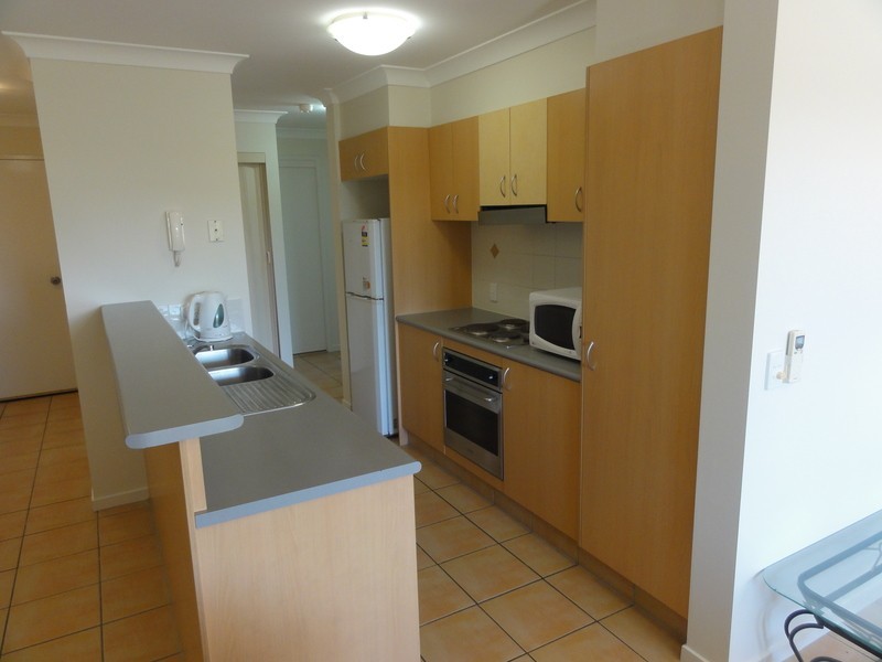 3 Tate Street, Southport QLD 4215