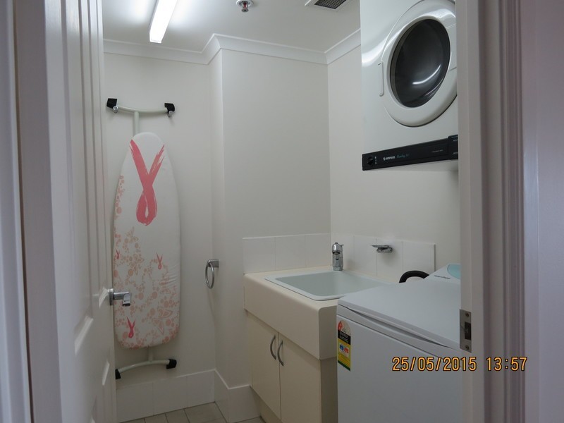 49/35 Howard Street, Brisbane City QLD 4000