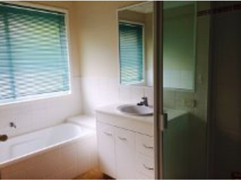 29 Ellis Drive, Mudgeeraba QLD 4213