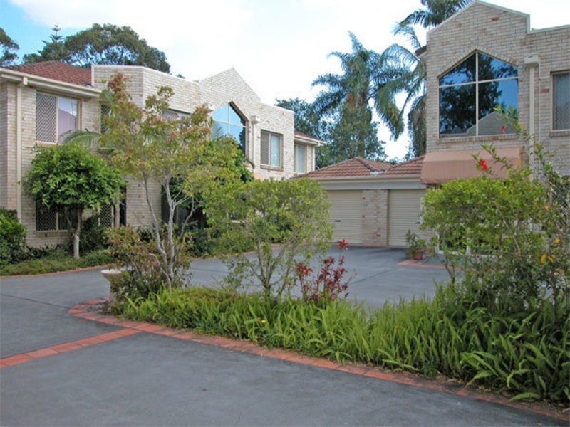 16/57  Worendo Street, Southport QLD 4215