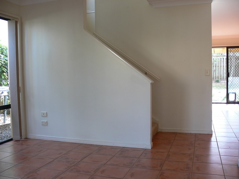 12/19 Harrow Place, Arundel QLD 4214