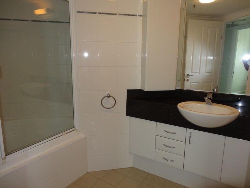 222F/35  Howard Street, Brisbane QLD 4000