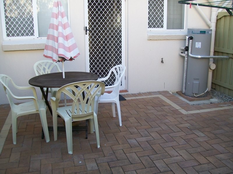 7/125 Pappas Way, Carrara QLD 4211