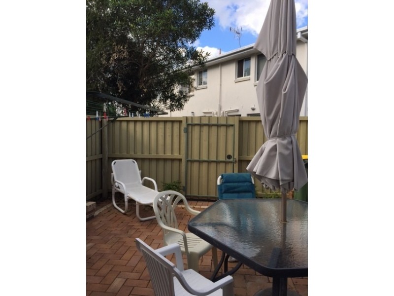 48/125 Pappas Way, Carrara QLD 4211