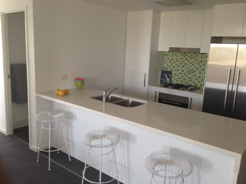 711/159 Logan Rd, Woolloongabba QLD 4102