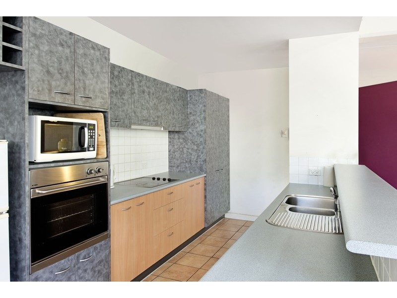 110  110 Macquarie St, Teneriffe QLD 4005