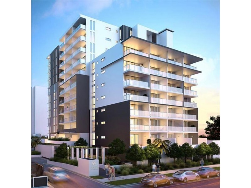 17 Bath, Labrador QLD 4215