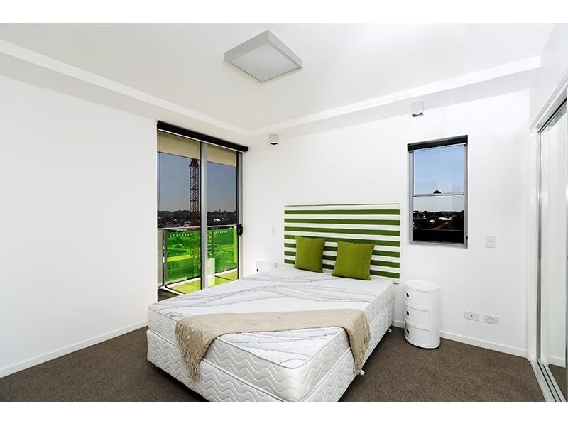 504/159 Logan Road, Woolloongabba QLD 4102