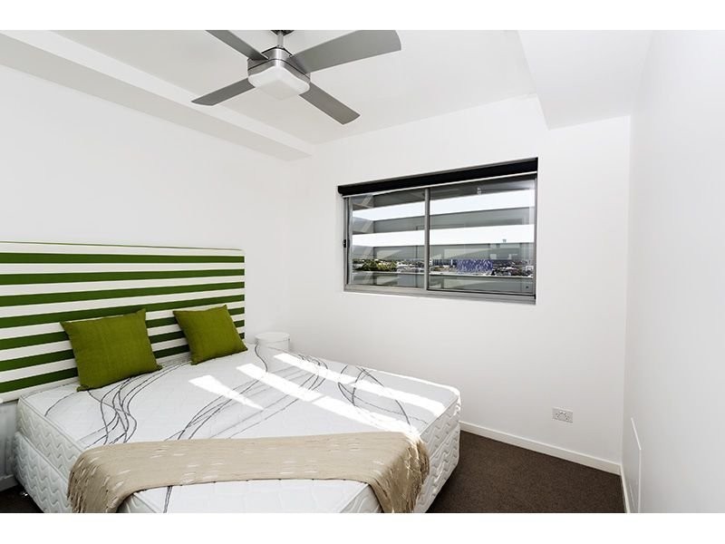 504/159 Logan Road, Woolloongabba QLD 4102