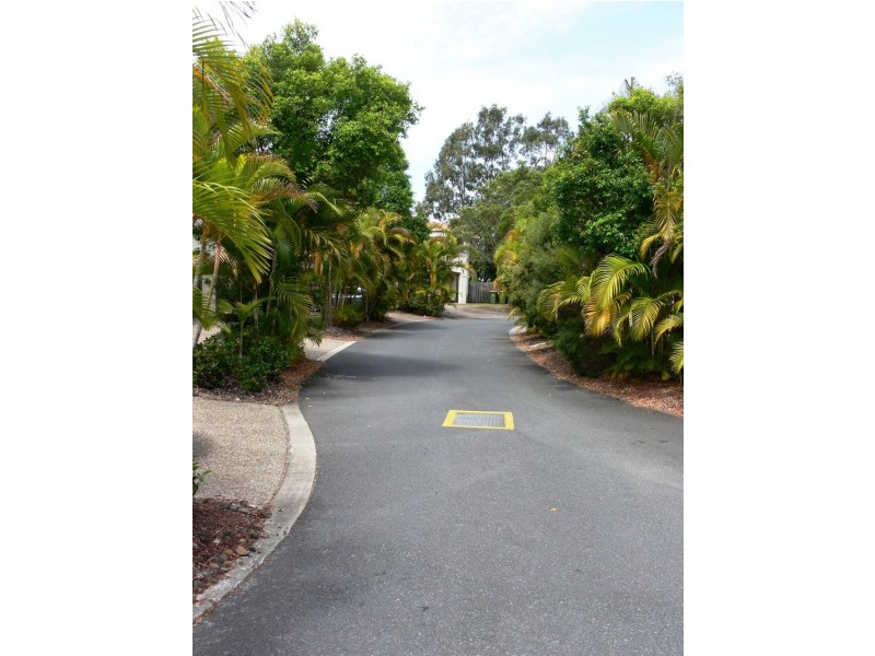 29/19 Harrow Place, Arundel QLD 4214