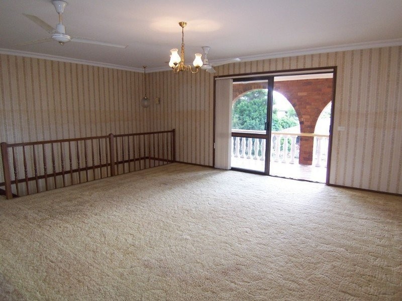 27. Martense Street, Wishart QLD 4122