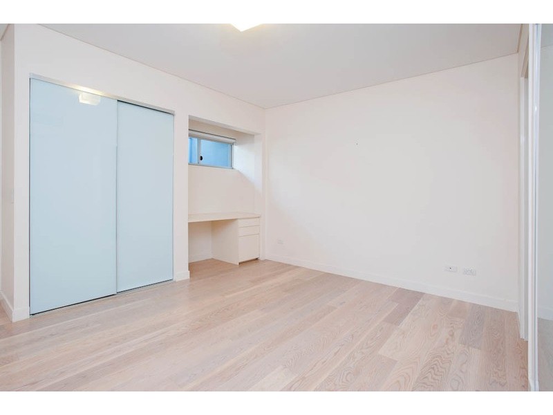 8/12 DOWSE STREET, Paddington QLD 4064