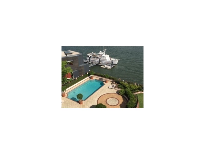 31 Harbour Rd, Hamilton QLD 4007