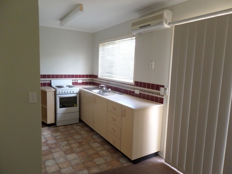 2/13 Bailey Street, Collingwood Park QLD 4301