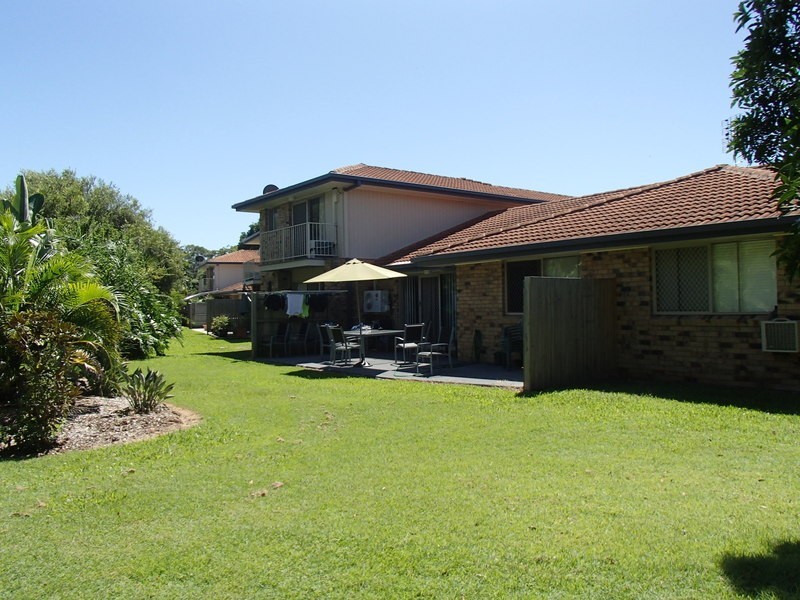 11 waterford court, Bundall QLD 4217