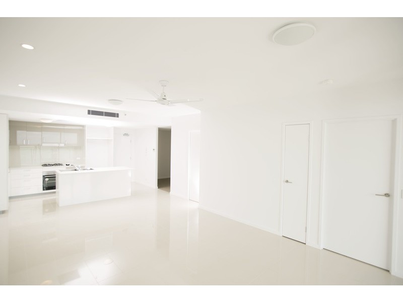 17 Bath Street, Labrador QLD 4215