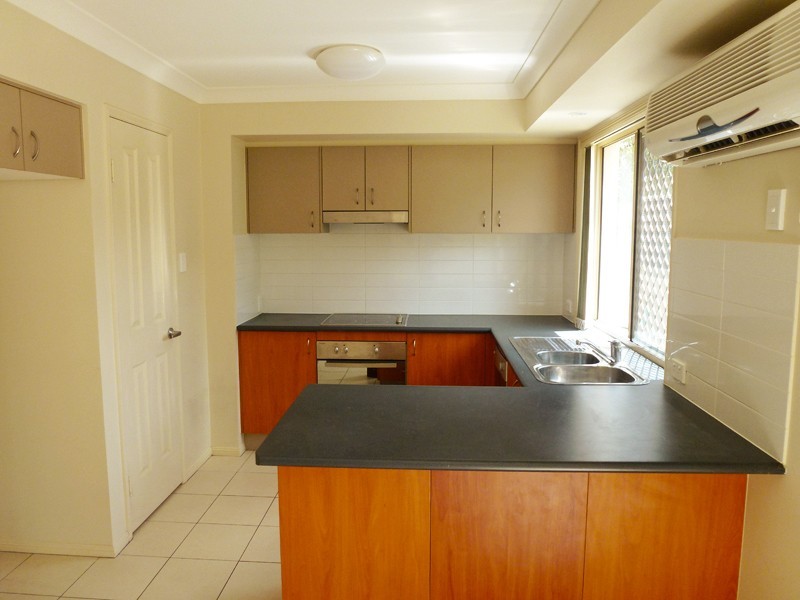 70/18 Mornington Court, Calamvale QLD 4116