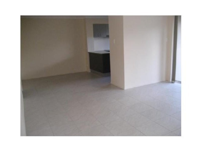33/2 Weir Drive, Upper Coomera QLD 4209