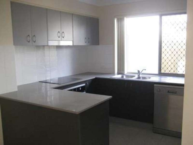 38/2  Weir Drive, Upper Coomera QLD 4209