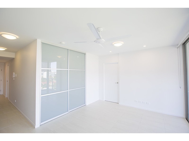 17 Bath Street, Labrador QLD 4215