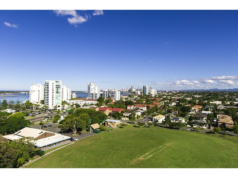 17 Bath Street, Labrador QLD 4215