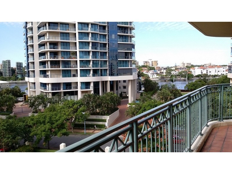 1 GOODWIN STREET, Kangaroo Point QLD 4169