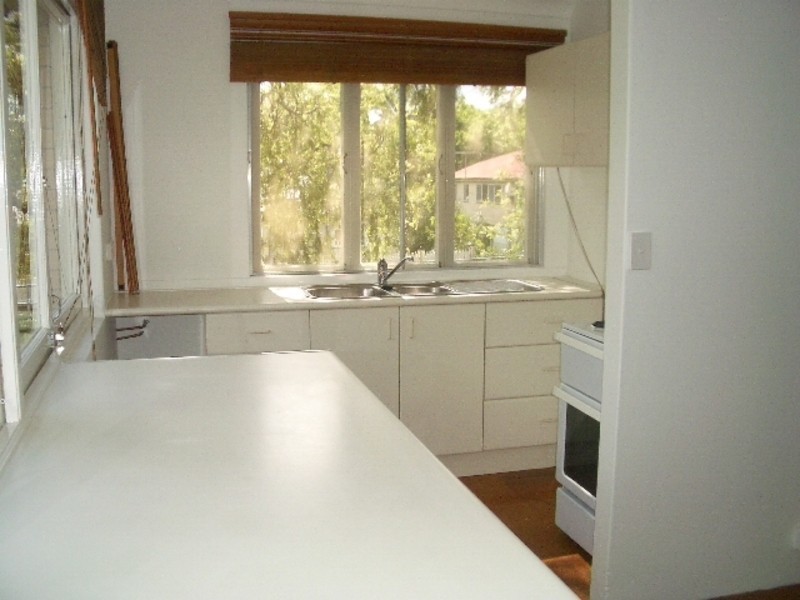 2/11 Bryant Street, Ashgrove QLD 4060