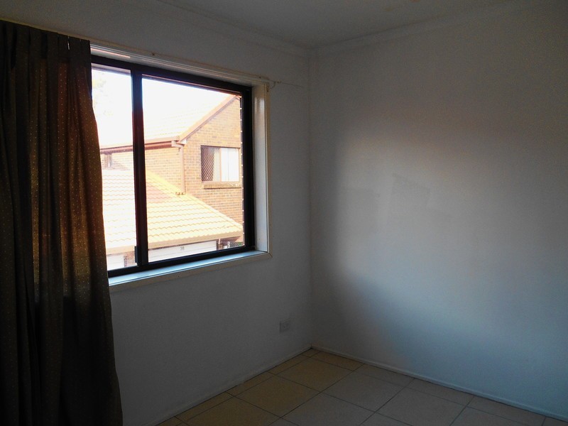 3/283  Kingston Rd, Logan Central QLD 4114