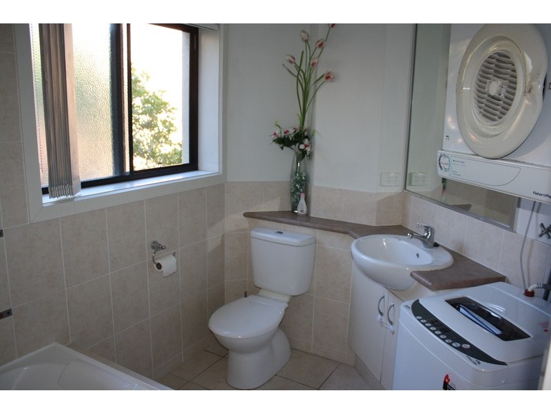 35/138 High Street, Southport QLD 4215