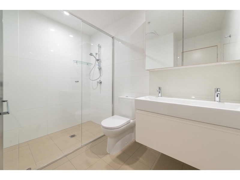 21111/37D Harbour Road, Hamilton QLD 4007