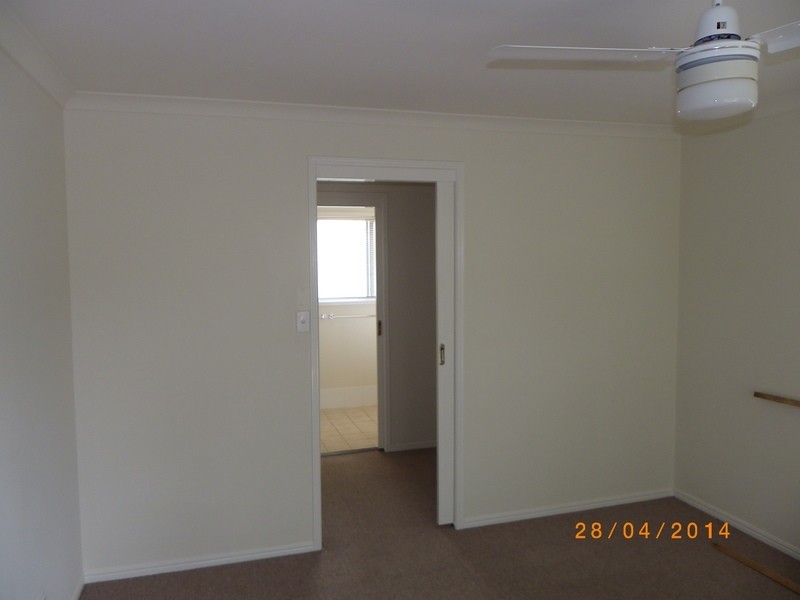 35/1-15 Santa Isobel Blvd, Pacific Pines QLD 4211