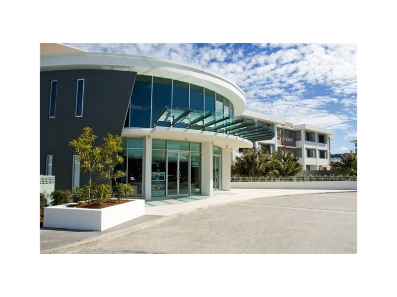 81/19 Lake Street, Varsity Lakes QLD 4227