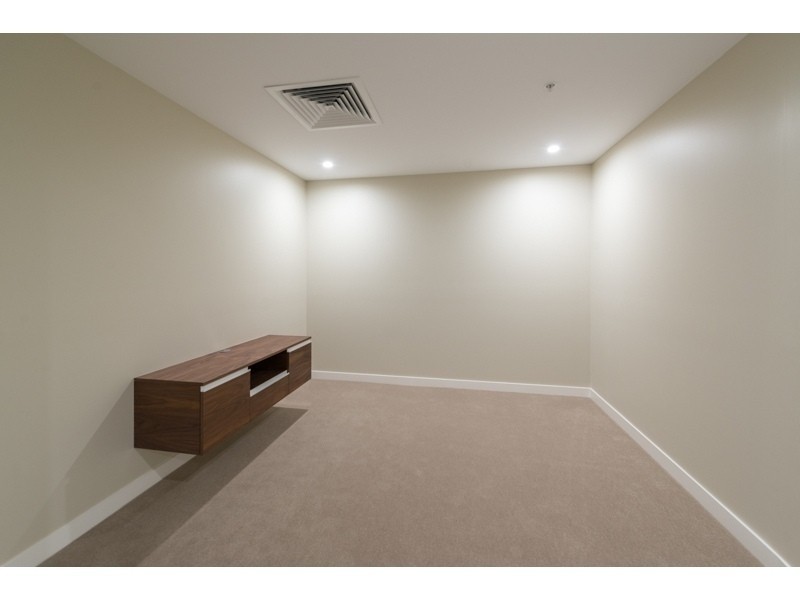 2506/37D  Harbour Road, Hamilton QLD 4007