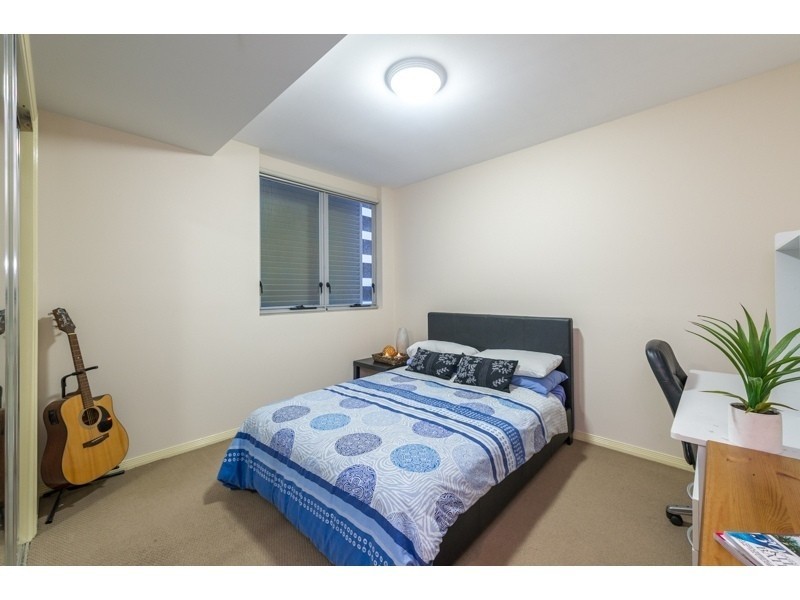 122/30 Tank Street, Brisbane QLD 4000