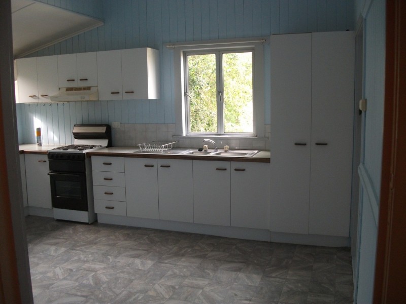 25 Chestnut Street, Wynnum QLD 4178