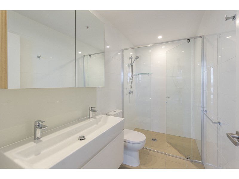 2607/37D  Harbour Road, Hamilton QLD 4007