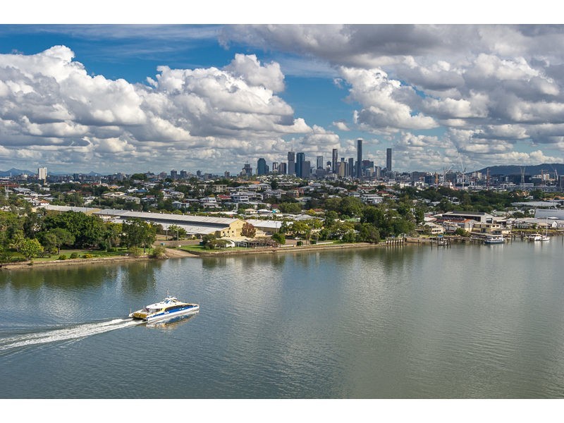 123/37D  Harbour Road, Hamilton QLD 4007