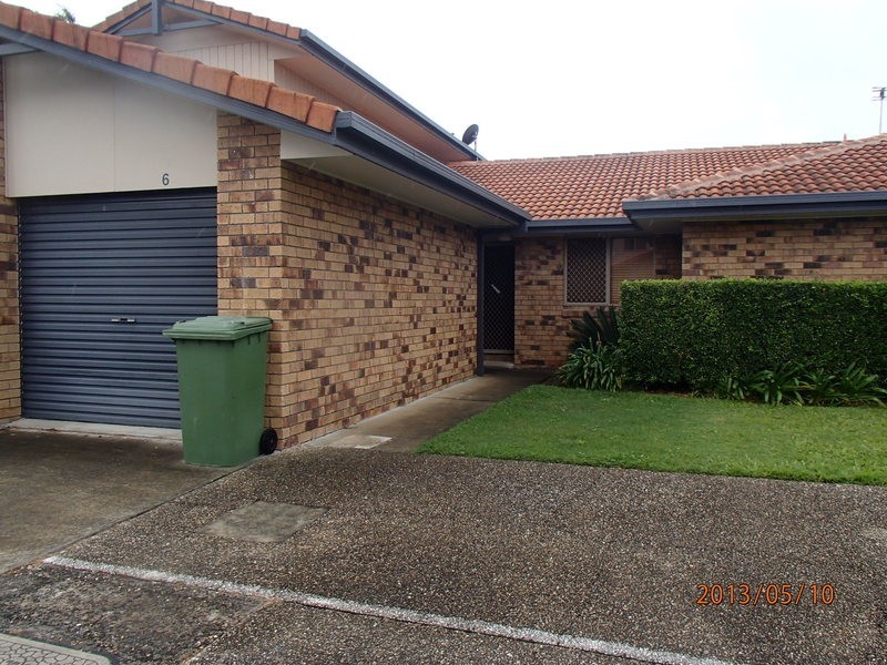 06/11 waterford court, Bundall QLD 4217