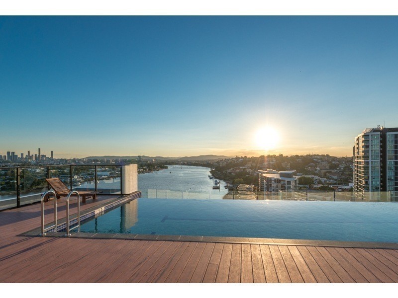 200301/37D Harbour Road, Hamilton QLD 4007