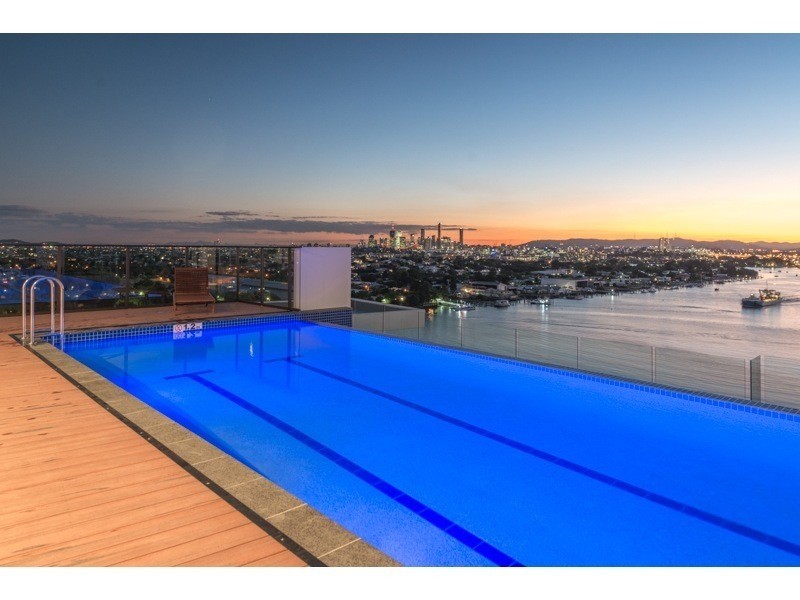 200301/37D Harbour Road, Hamilton QLD 4007
