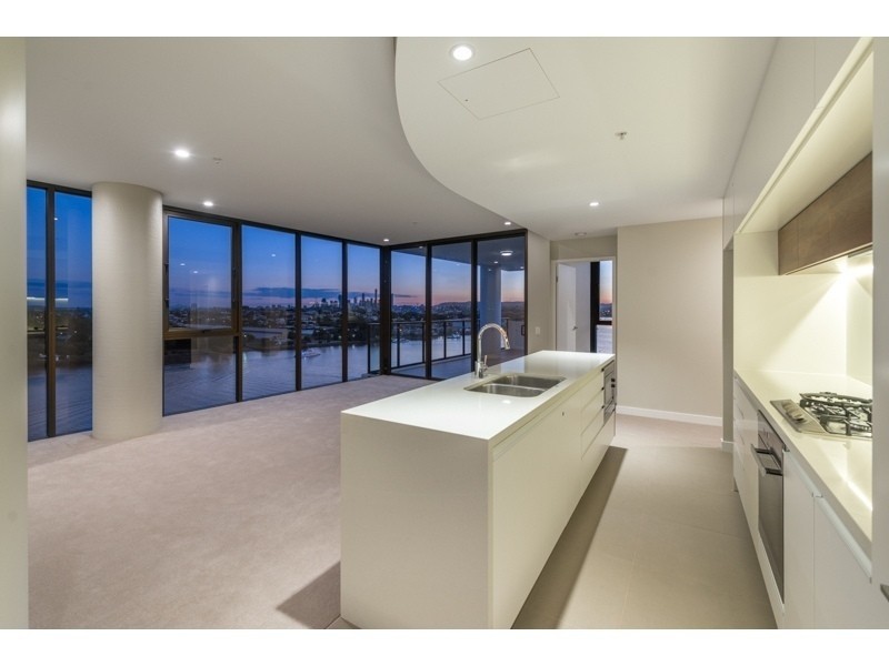 2506/37D Harbour Road, Hamilton QLD 4007