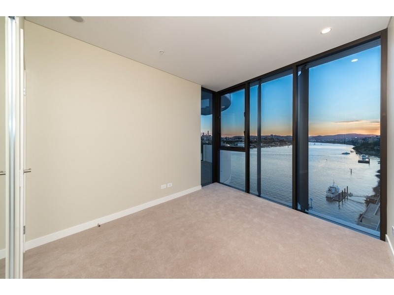 2506/37D Harbour Road, Hamilton QLD 4007