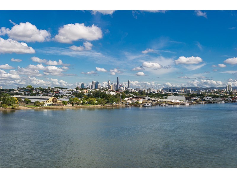 607/37D  Harbour Road, Hamilton QLD 4007