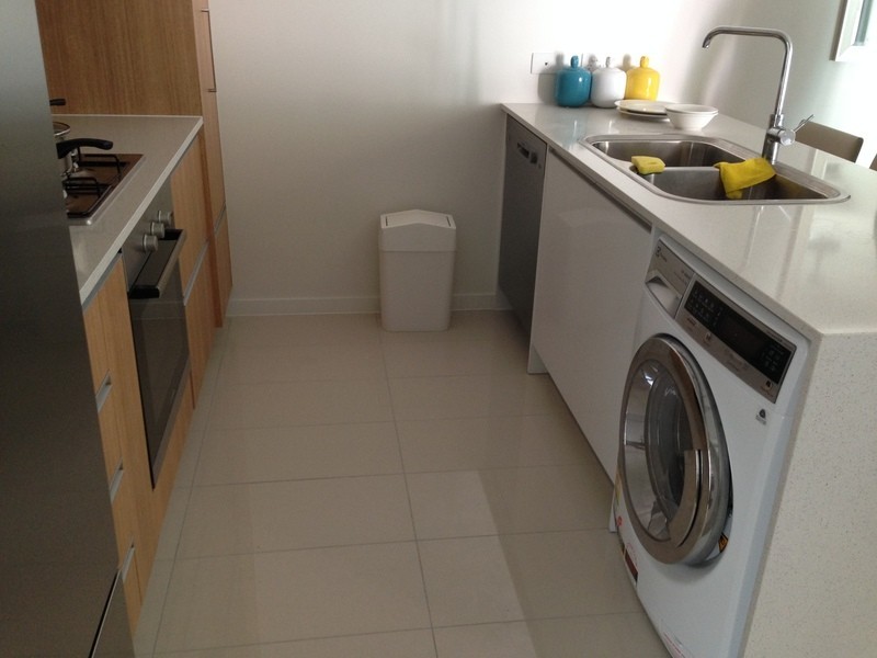 915/47 Hercules st, Hamilton QLD 4007