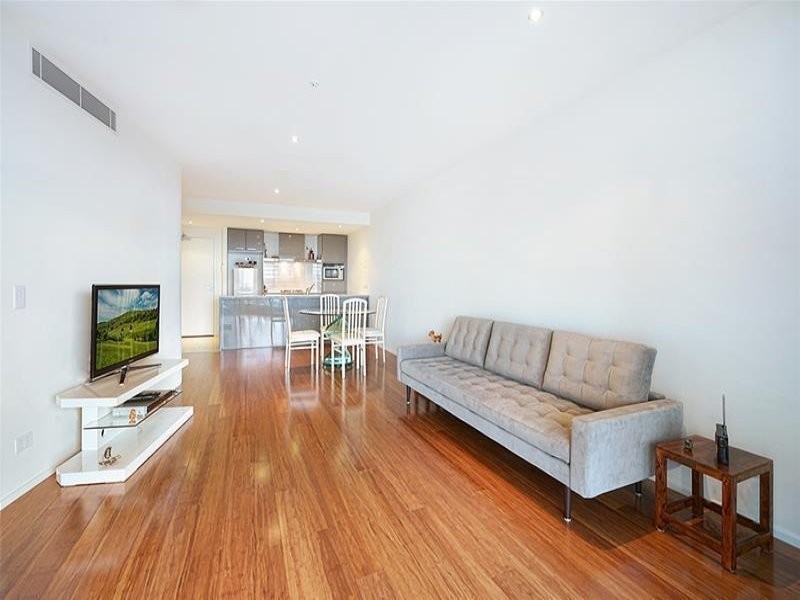 603/4 WAHROONGA PLACE, Surfers Paradise QLD 4217