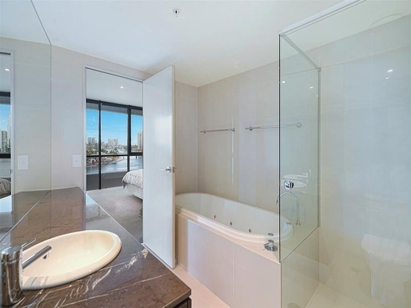 603/4 WAHROONGA PLACE, Surfers Paradise QLD 4217