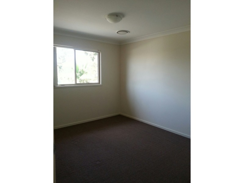 15/2 Weir Drive, Upper Coomera QLD 4209