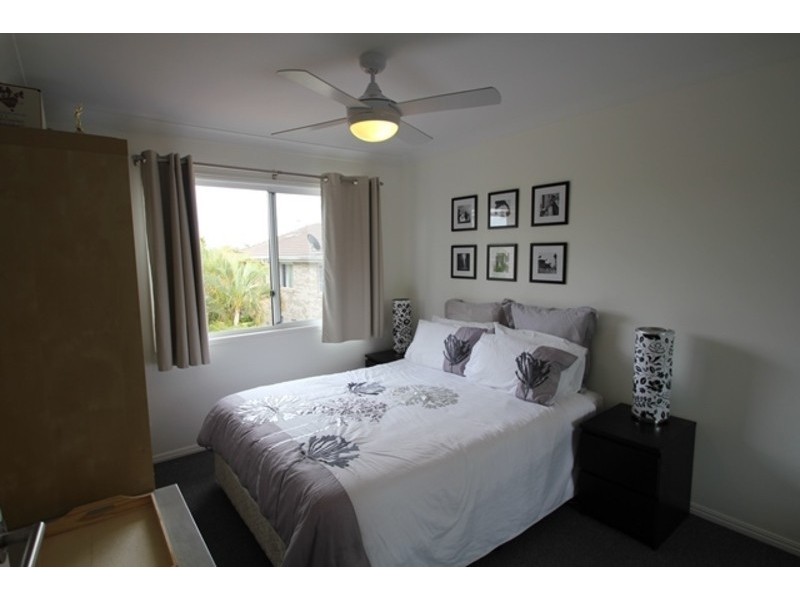 16 Arcadia Street, Eight Mile Plains QLD 4113