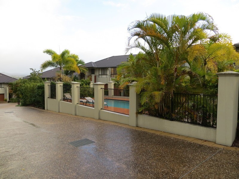 2-8    North Shore Ave, Varsity Lakes QLD 4227